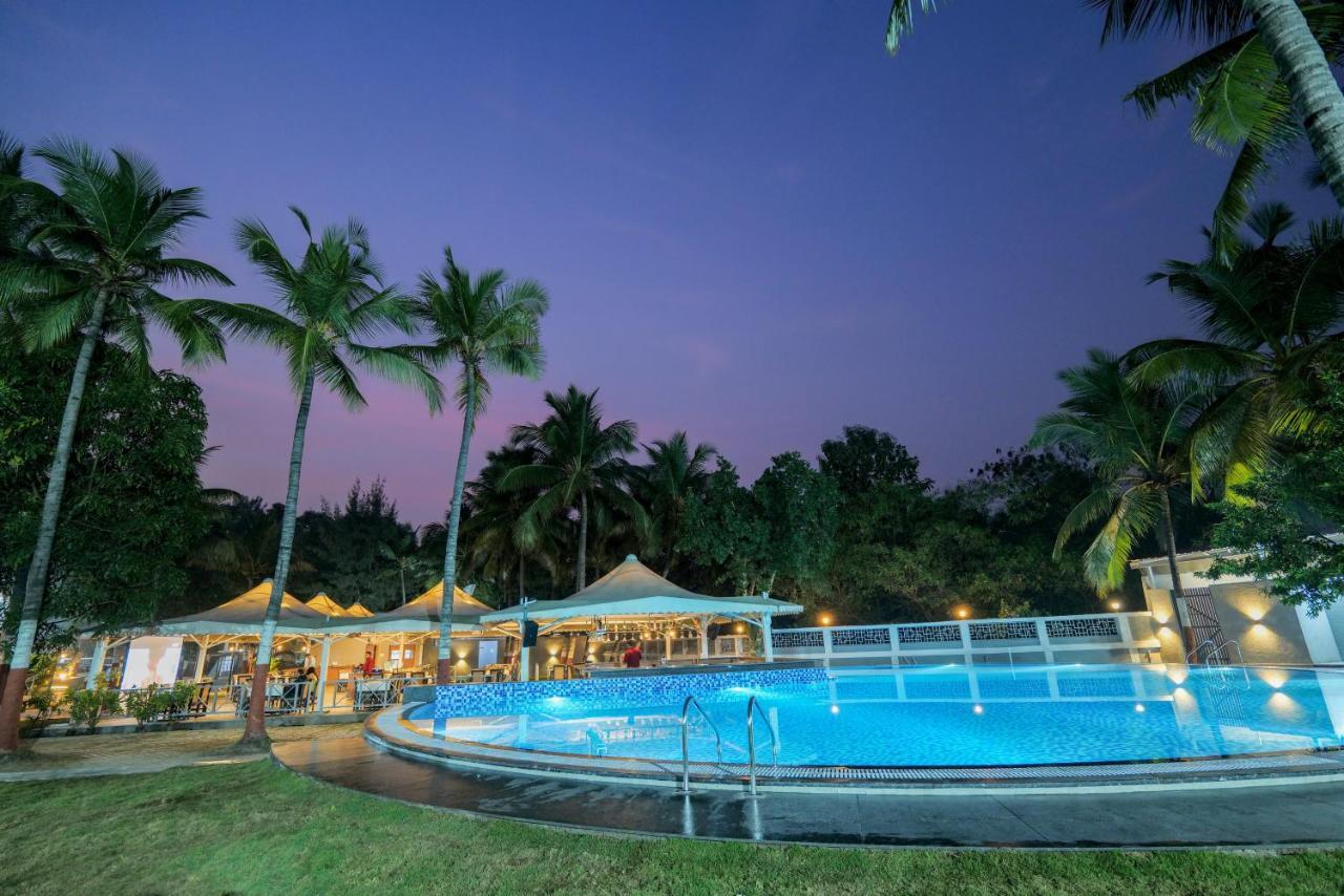 Gold Beach Villa Daman Ngoại thất bức ảnh